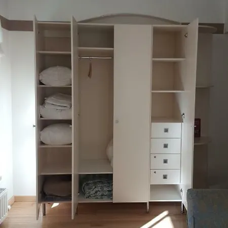 City Apartment, Old Town Liberty Promenade With Parking Lejlighed *