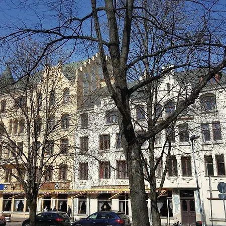 City Apartment, Old Town Liberty Promenade With Parking Daire *